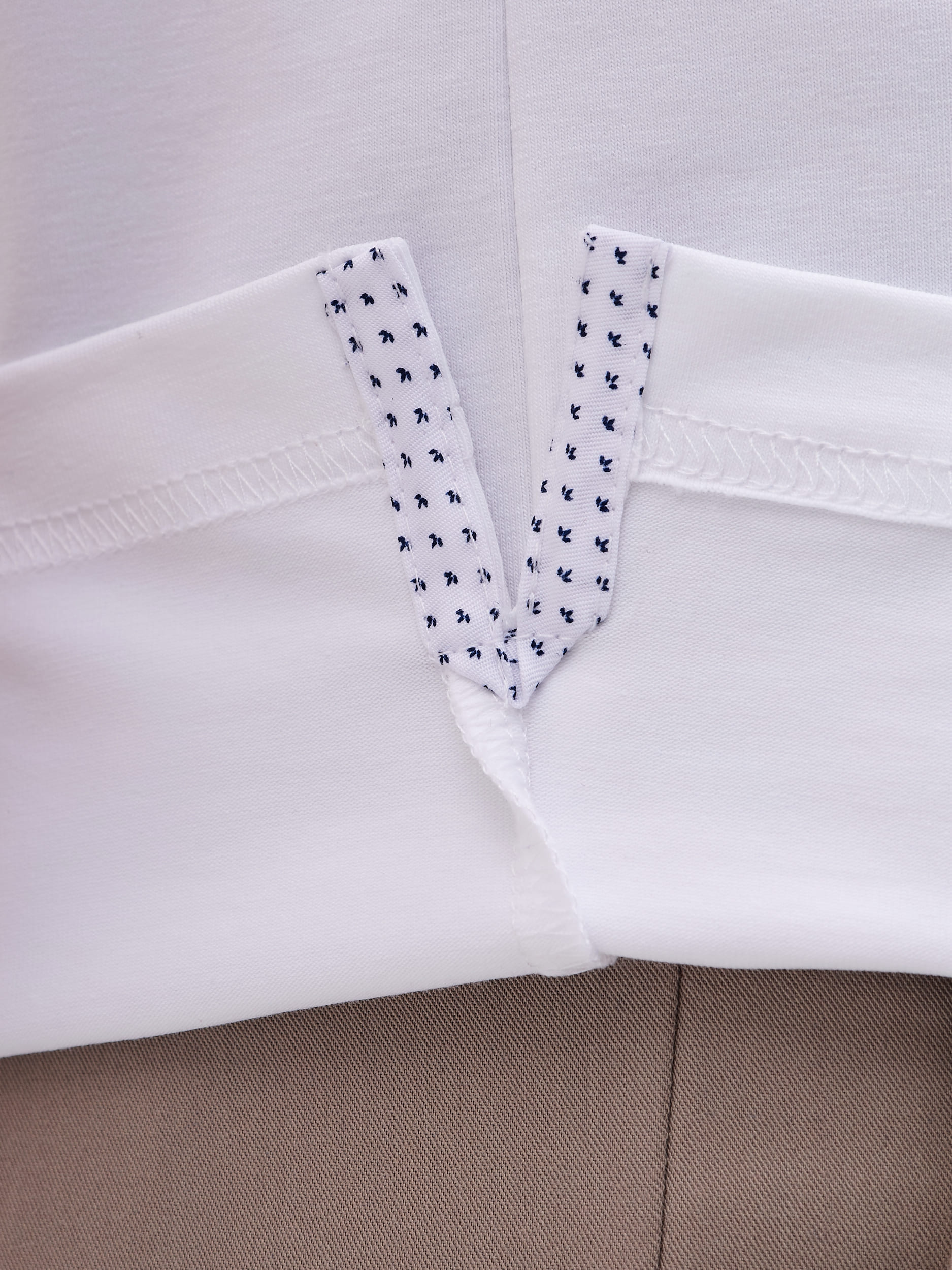 G144-KO1246T-SAS500-2 (белый) Джемпер мужской с воротником поло короткий рукав