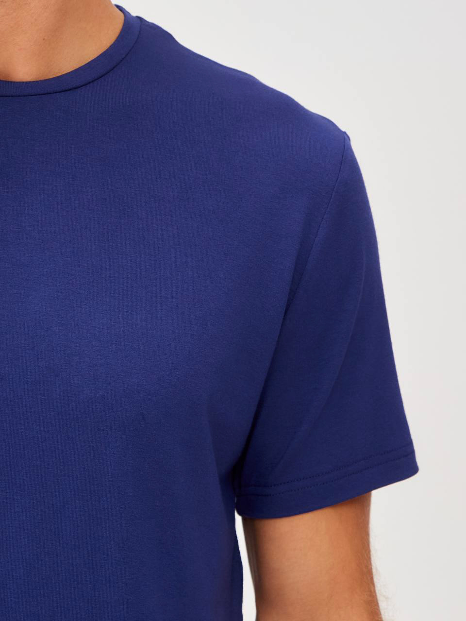 G145-V-INDIGO (синий) Футболка мужская короткий рукав