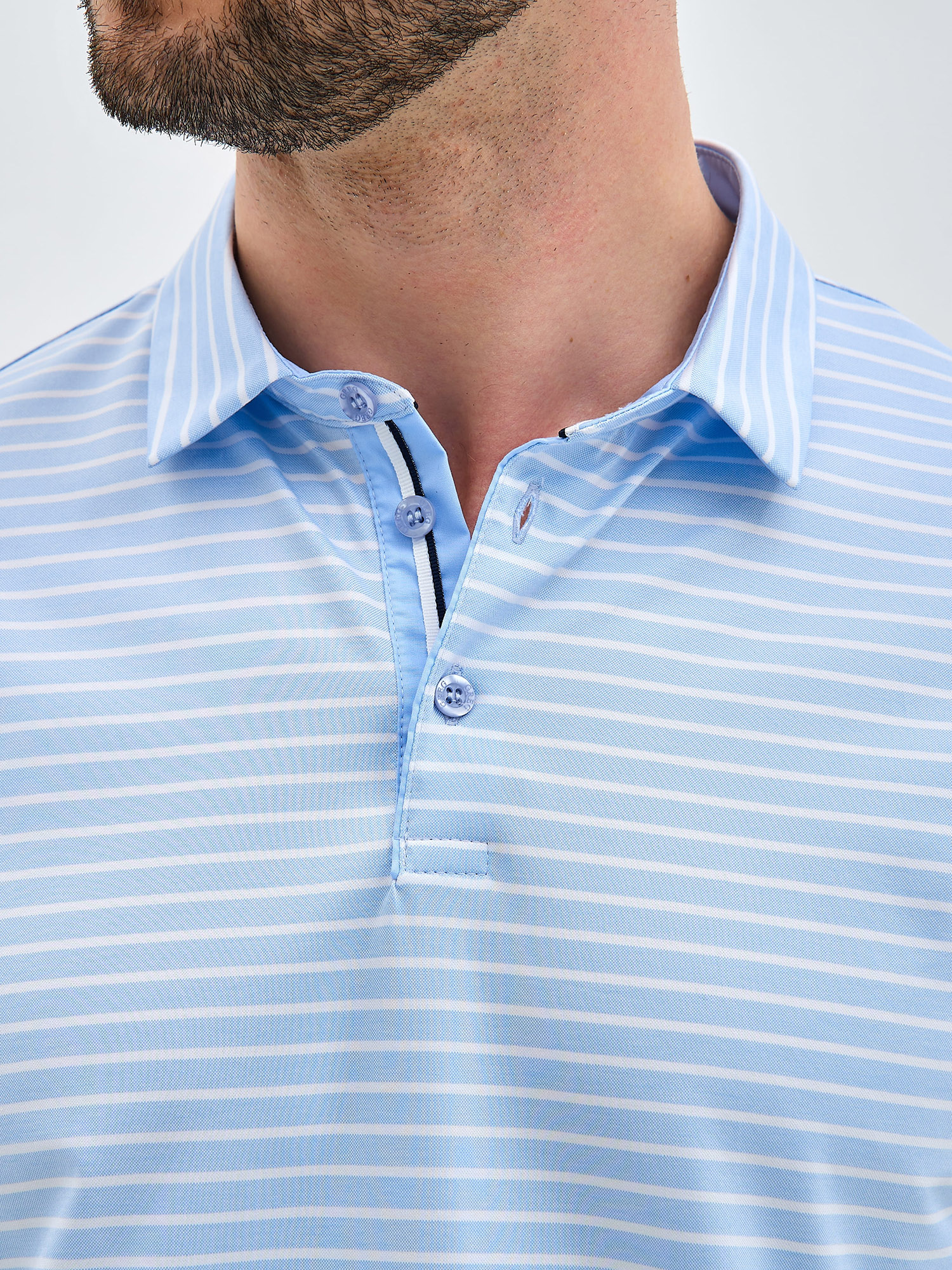 G144-PD1246T-LT0110 (голубой) Джемпер мужской с воротником поло короткий рукав