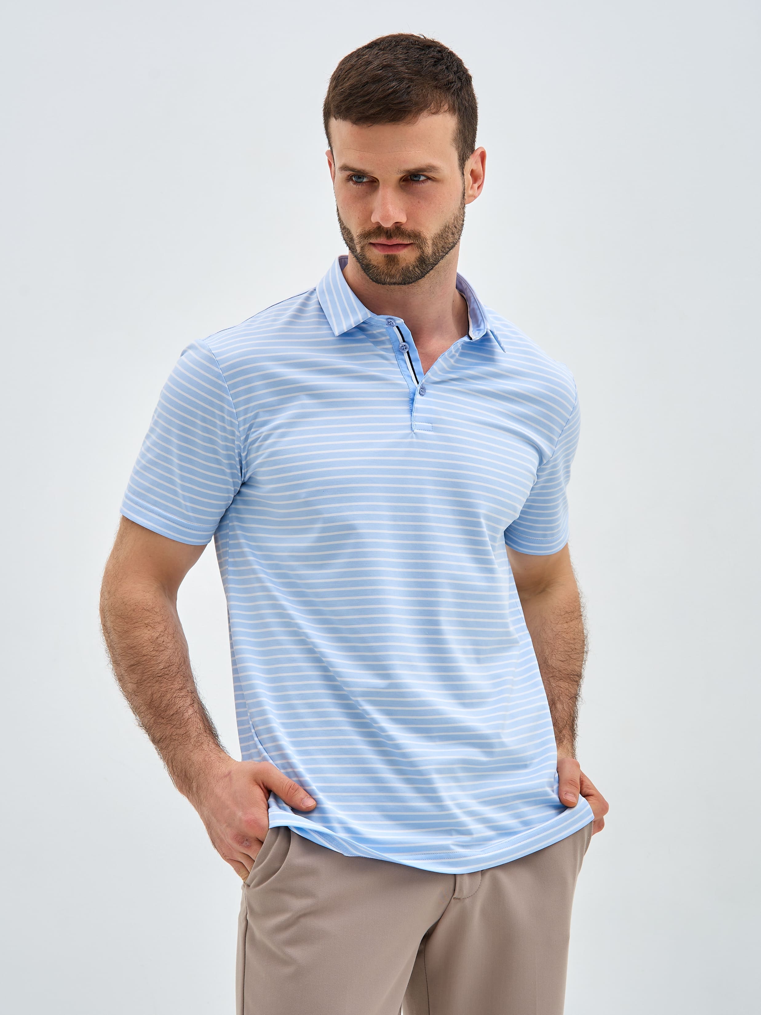 G144-PD1246T-LT0110 (голубой) Джемпер мужской с воротником поло короткий рукав