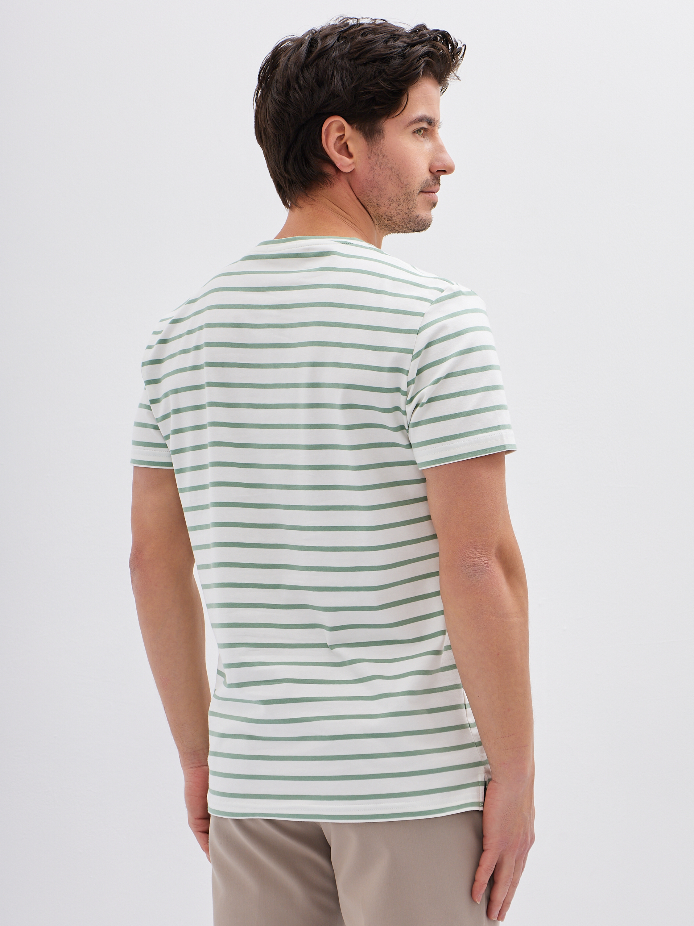 G145-KD-UT-32-4T (зеленая полоска) Футболка мужская короткий рукав