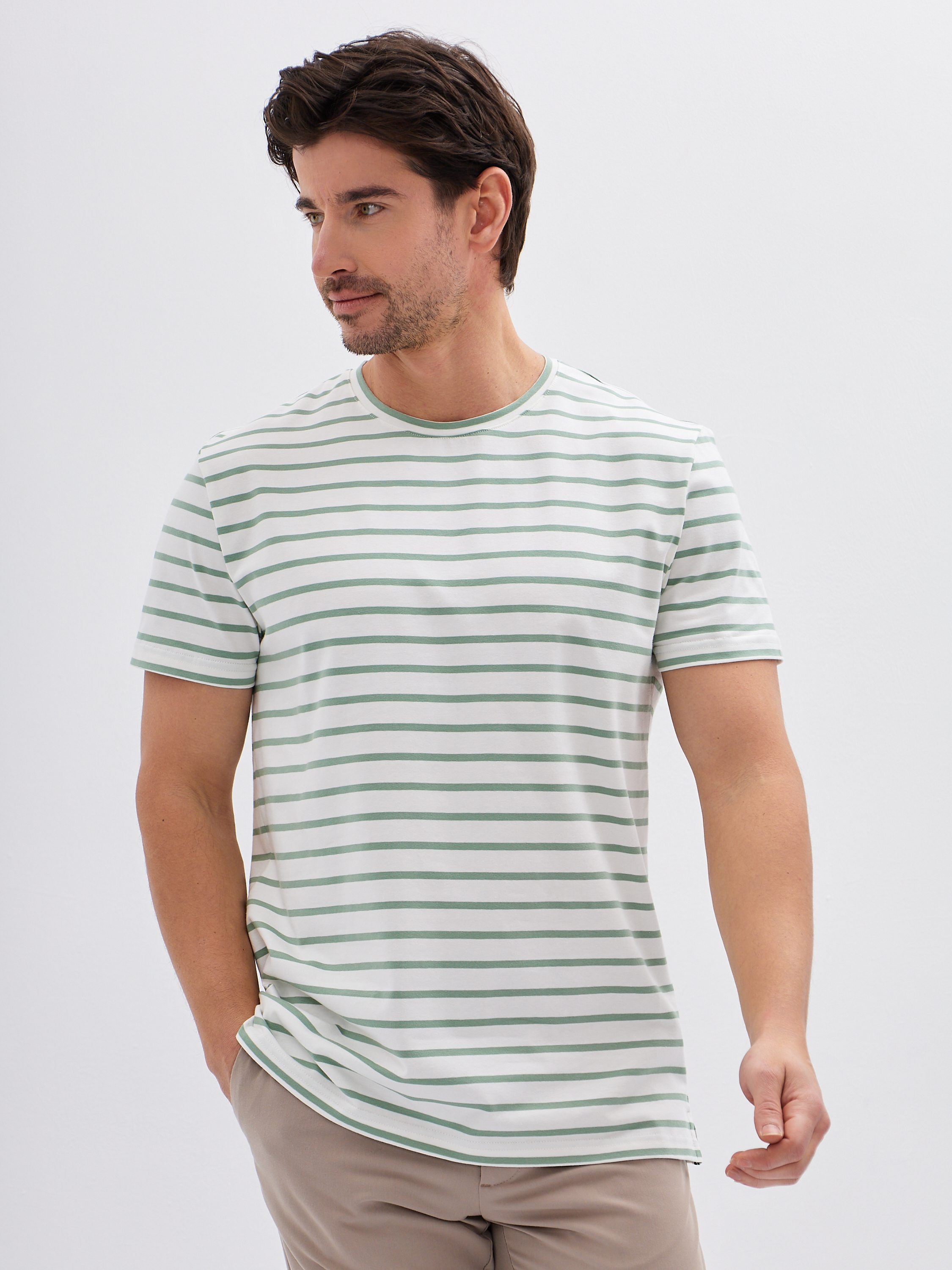 G145-KD-UT-32-4T (зеленая полоска) Футболка мужская короткий рукав