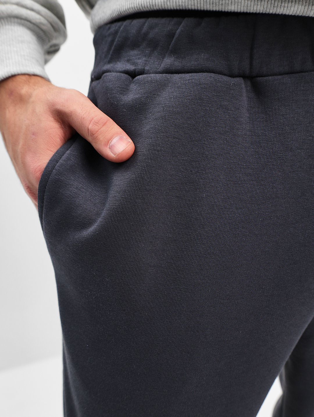 G-TRK-OZ03-002K-т.серый Брюки мужские трикотажные