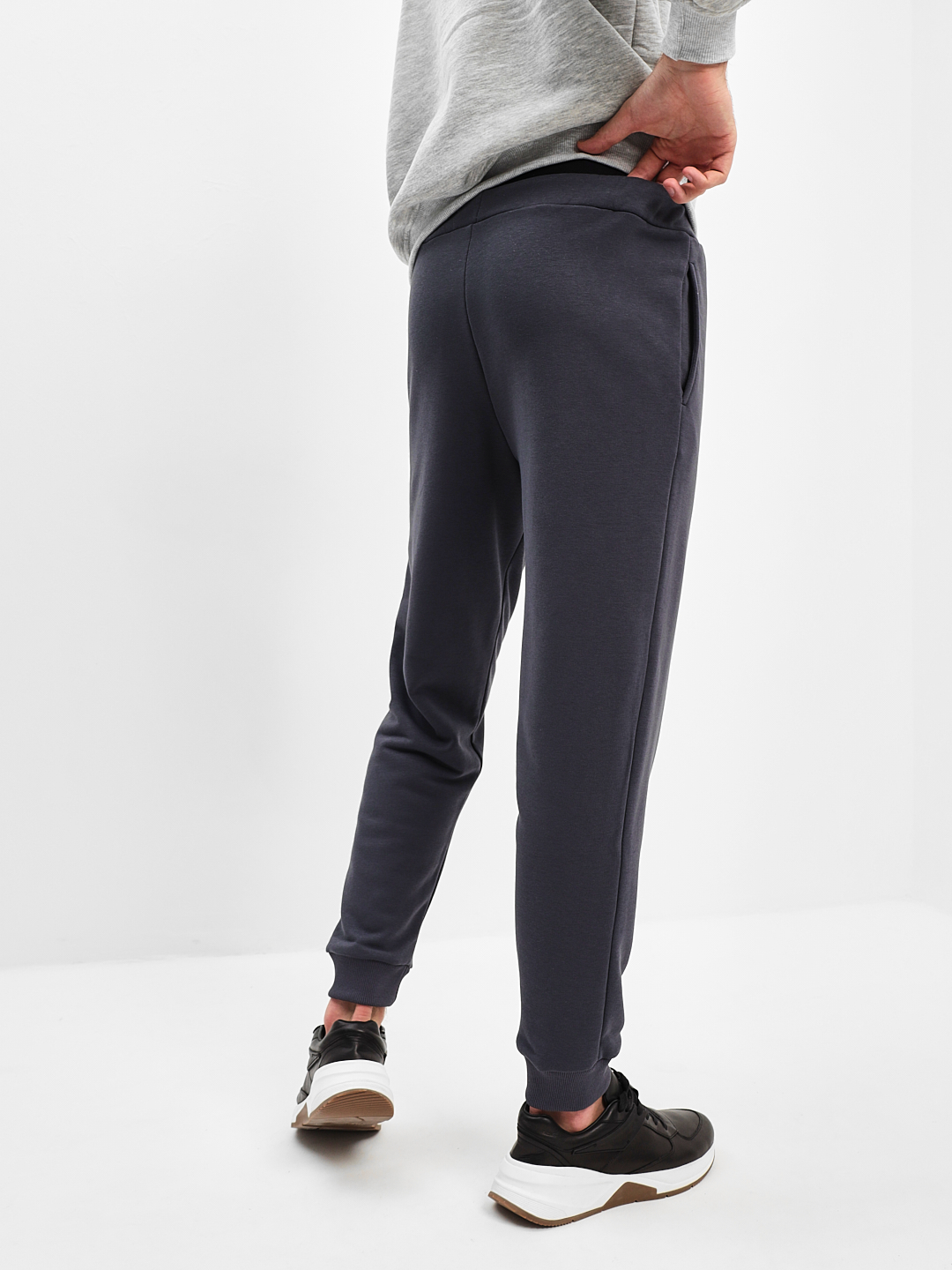 G-TRK-OZ03-002K-т.серый Брюки мужские трикотажные