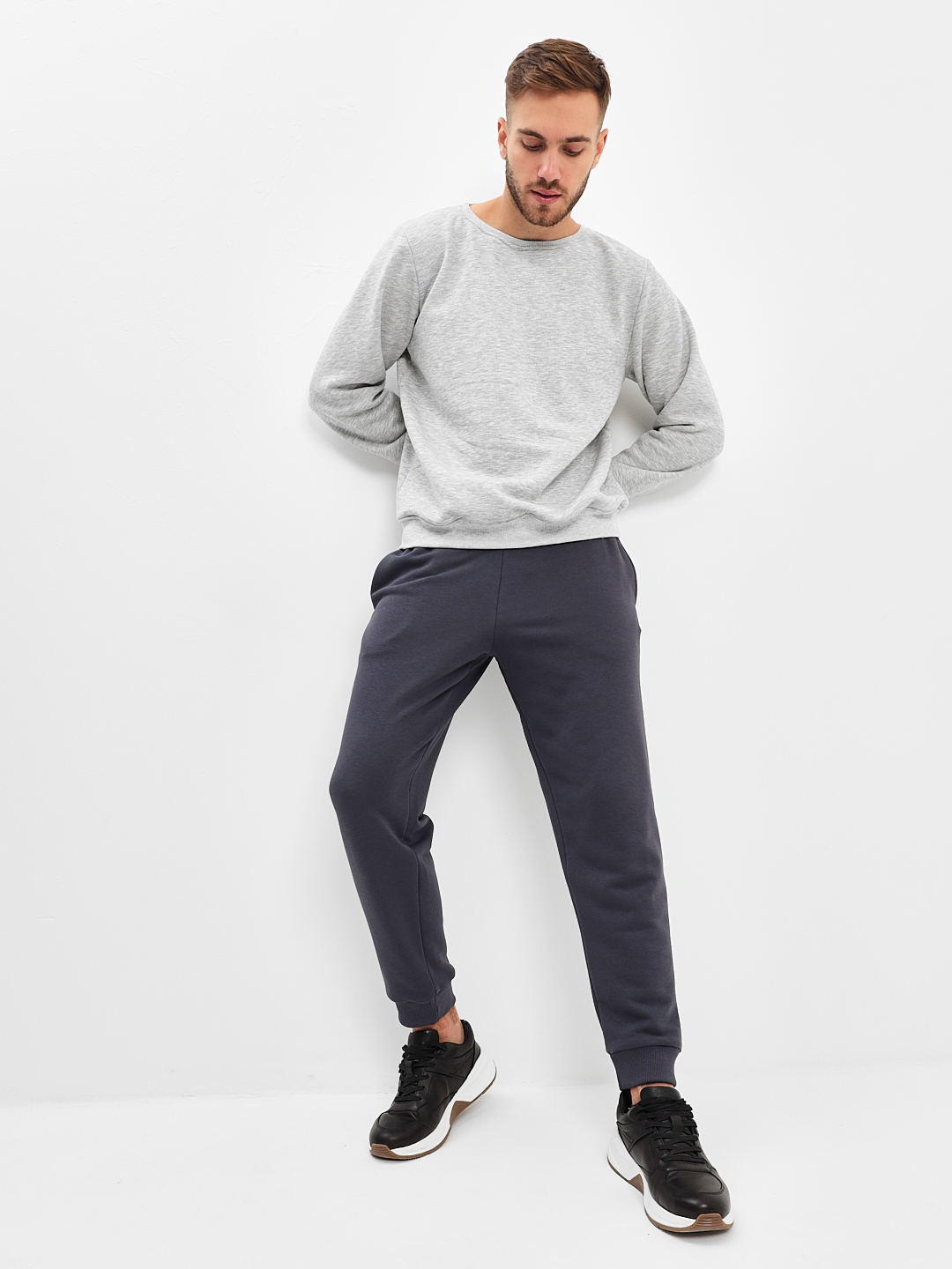 G-TRK-OZ03-002K-т.серый Брюки мужские трикотажные