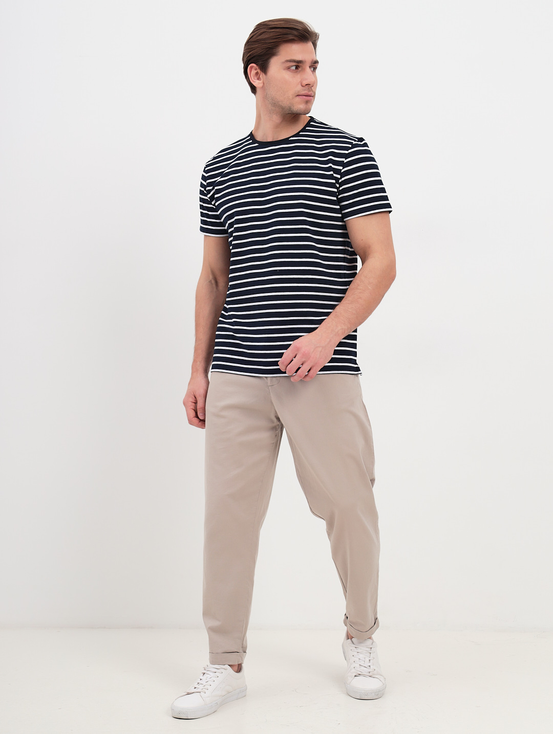 G145-KD14T-UT21 (белая полоска) Футболка мужская короткий рукав