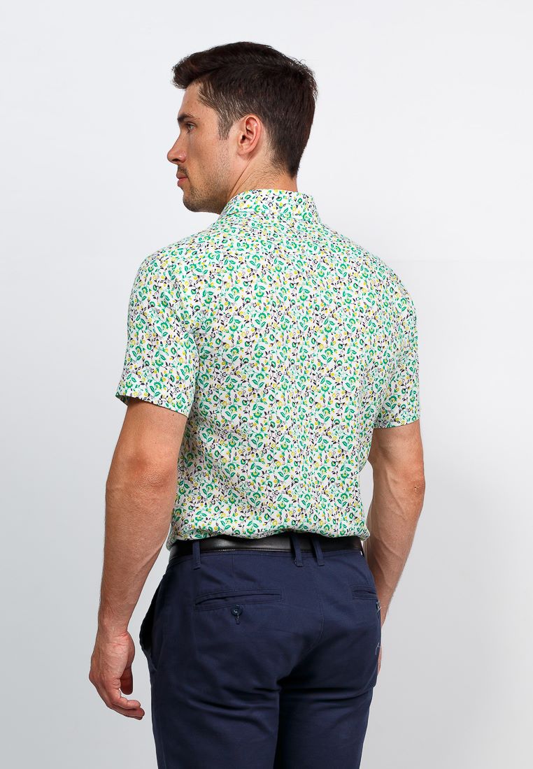 143/105/267/Z Сорочка мужская короткий рукав