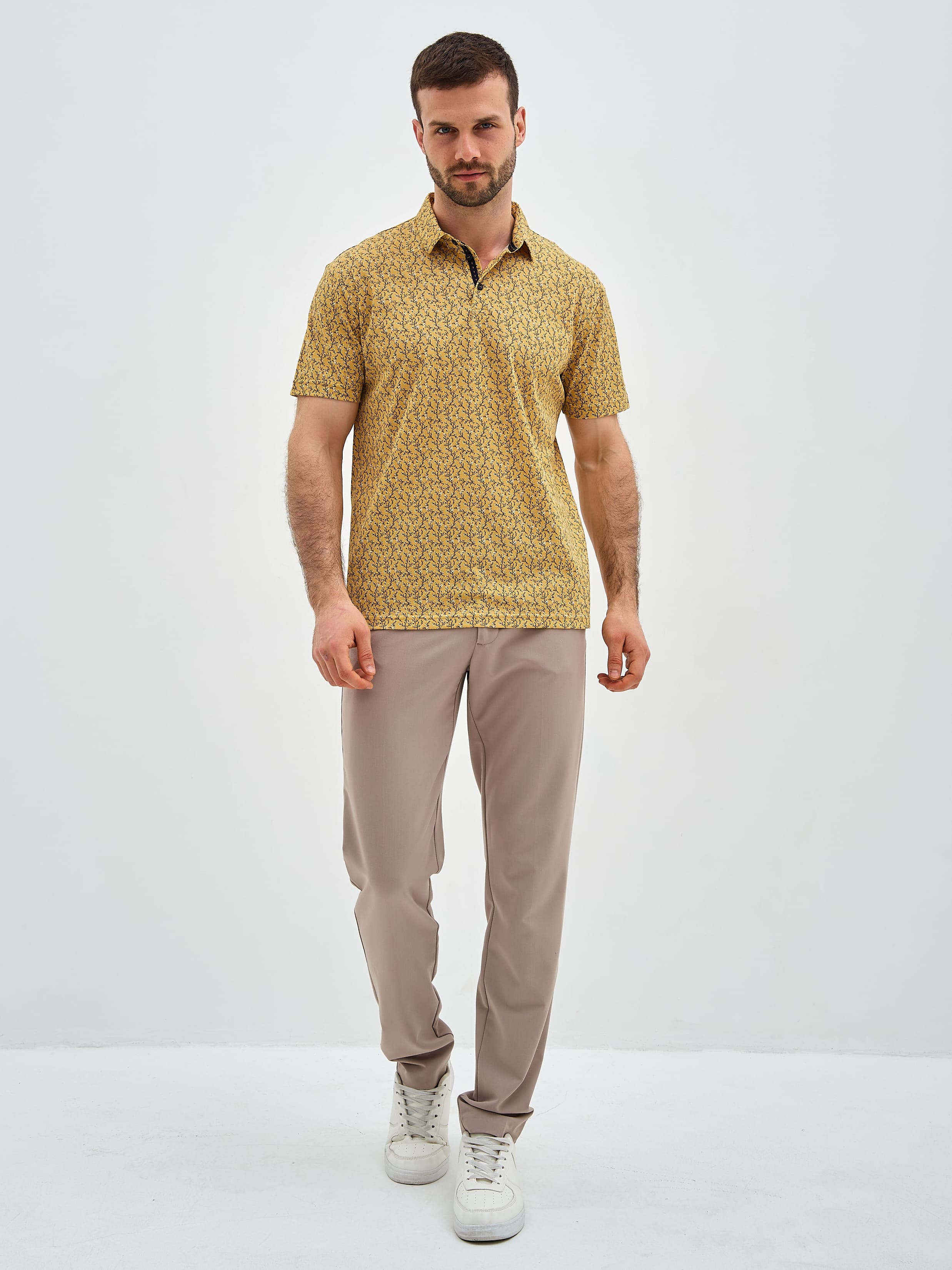 G144-PP124T-LT0010 (желтый) Джемпер мужской с воротником поло короткий рукав