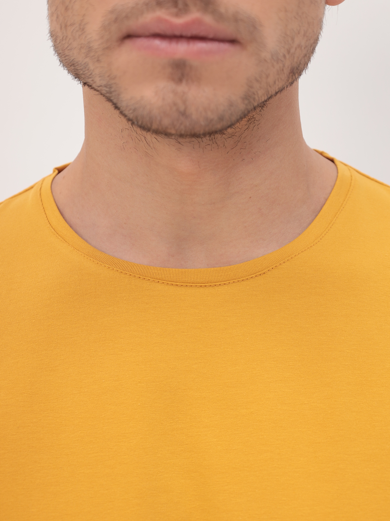 G145-KO-SA-S5122 (т.желтый) Футболка мужская короткий рукав