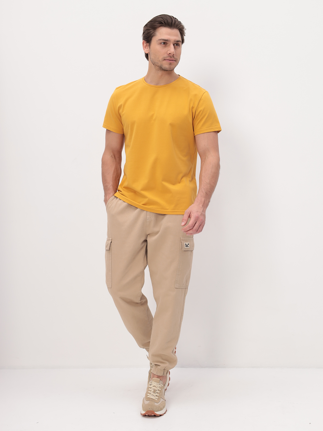 G145-KO-SA-S5122 (т.желтый) Футболка мужская короткий рукав