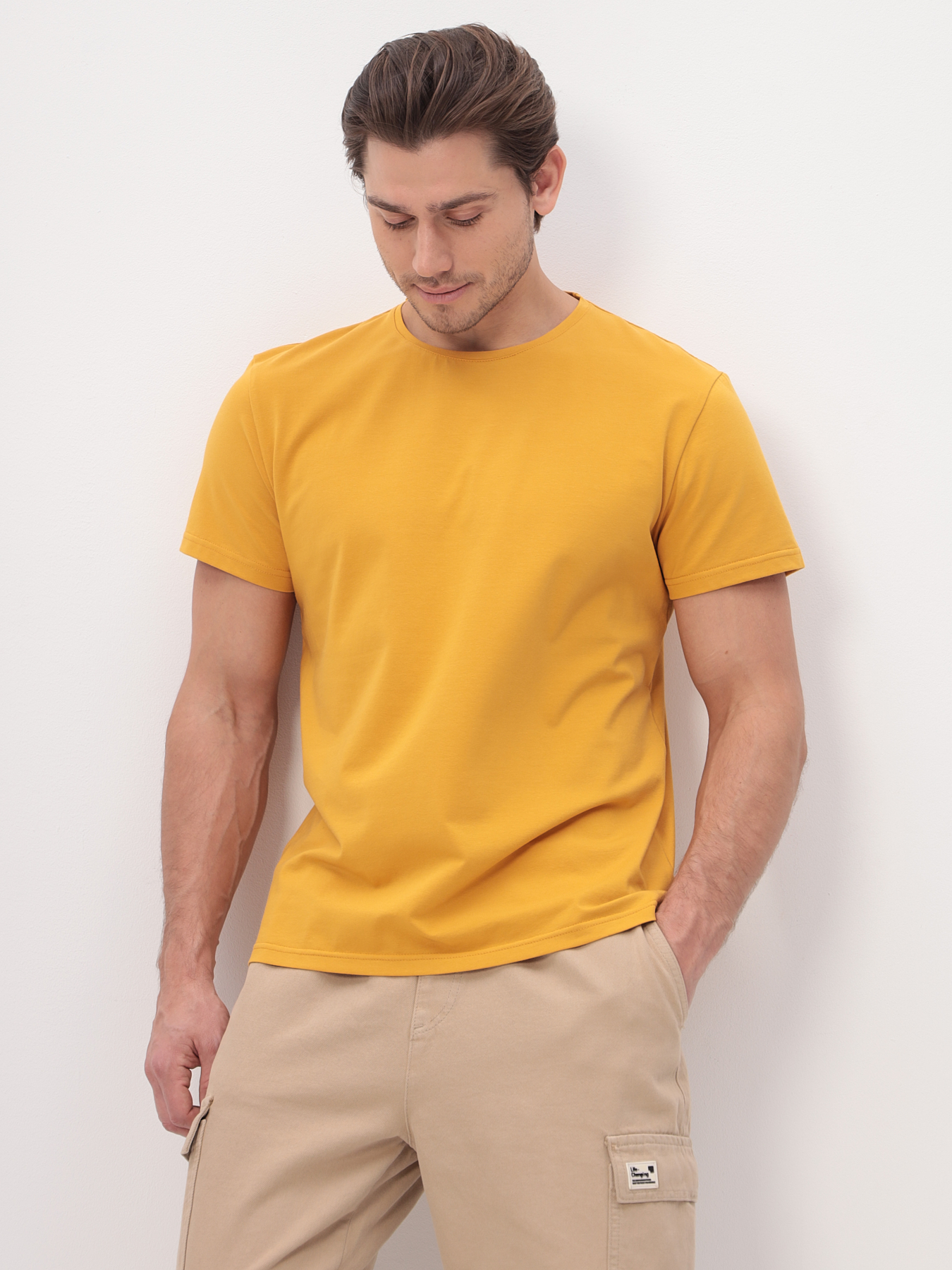 G145-KO-SA-S5122 (т.желтый) Футболка мужская короткий рукав