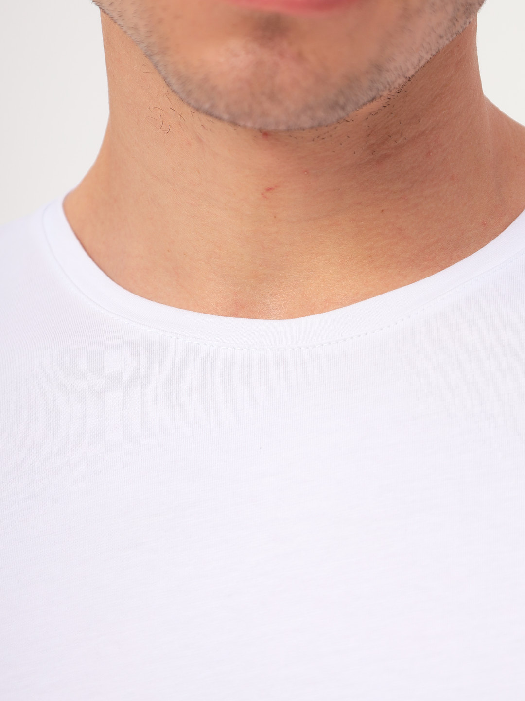 G145-KO-SAS5000 (белый) Футболка мужская короткий рукав