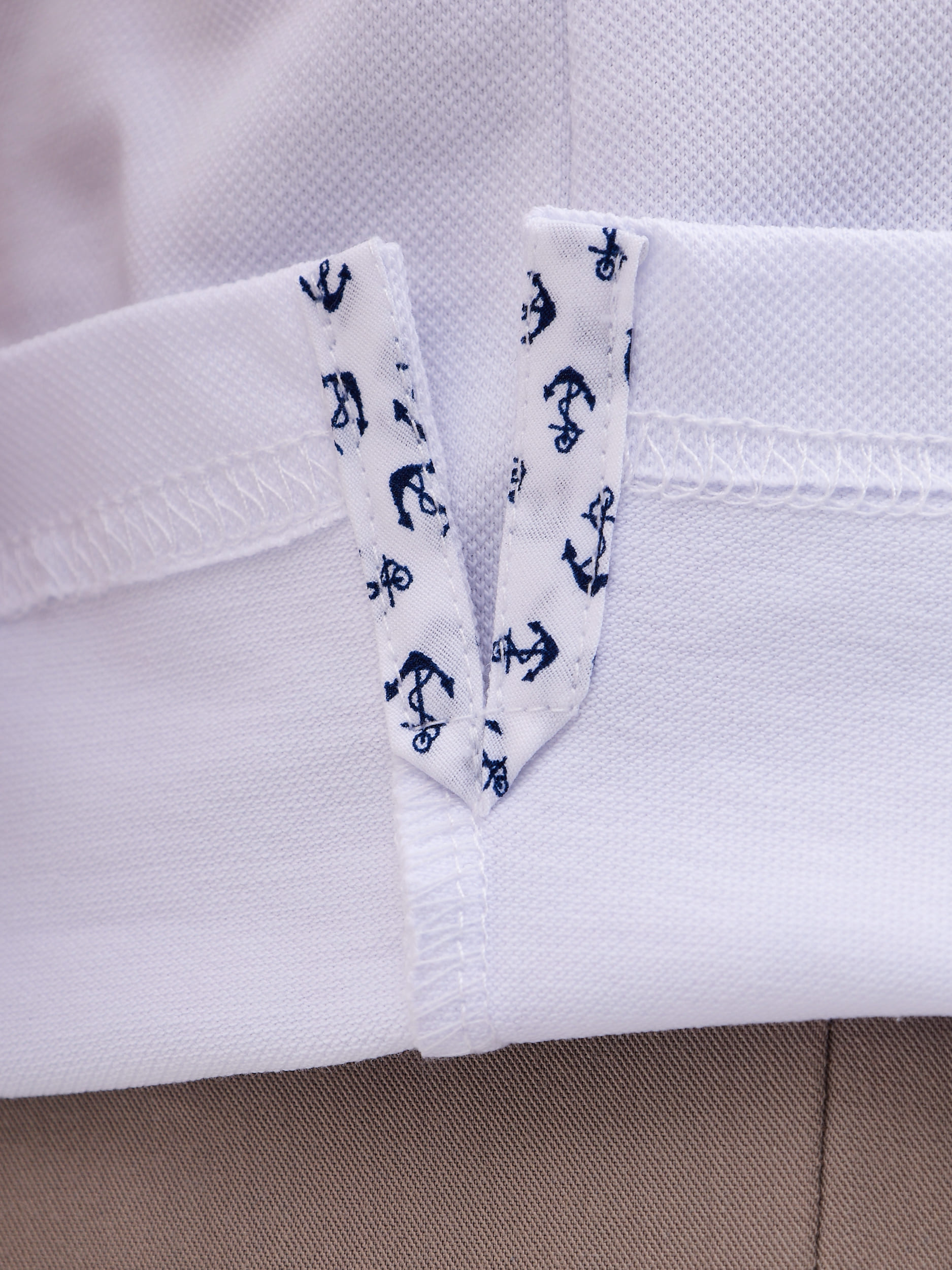 G144-PO1246T-SA5000-1 (белый) Джемпер мужской с воротником поло короткий рукав