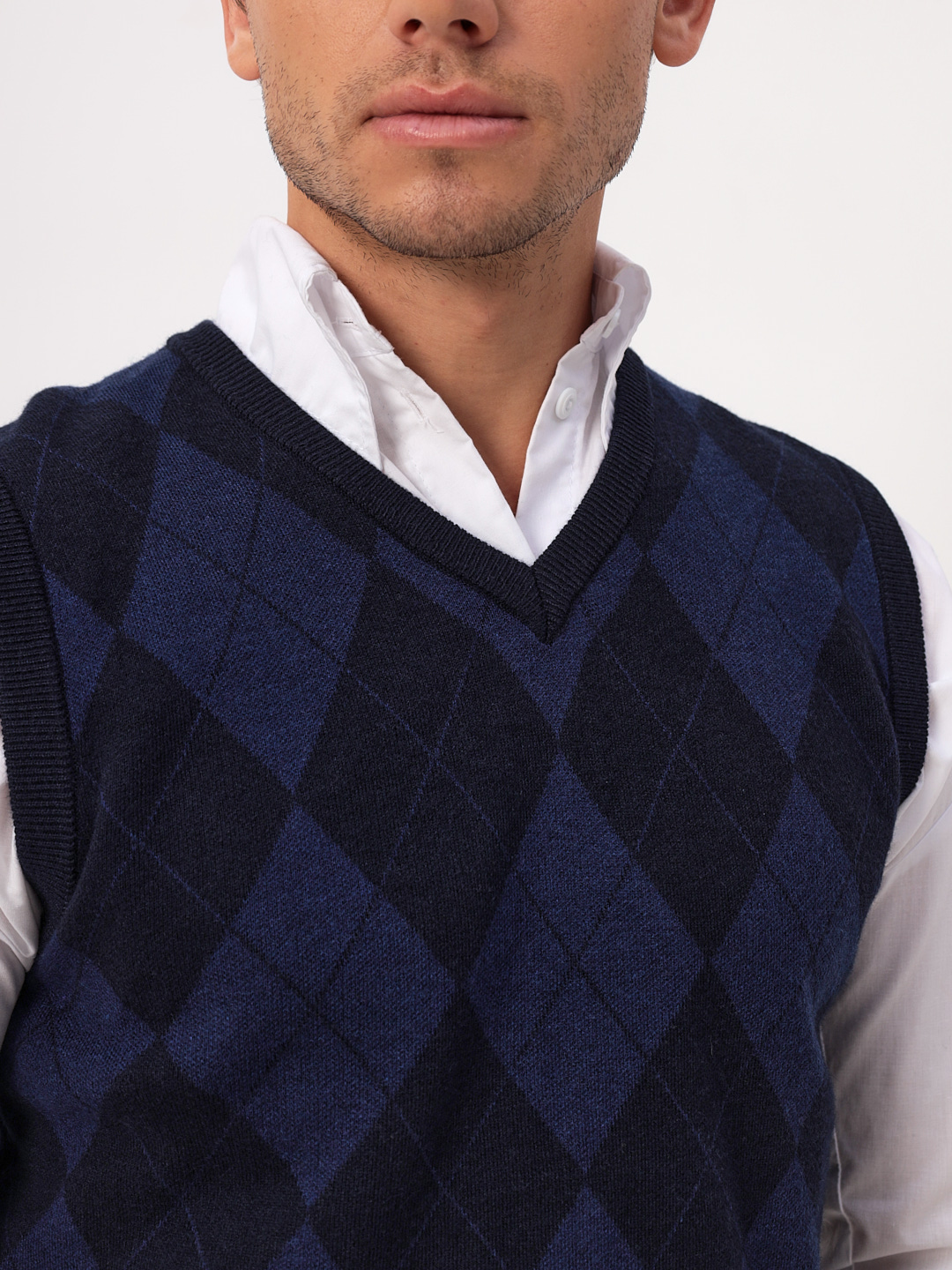 G125-12-ромб (т.синий) Жилет мужской