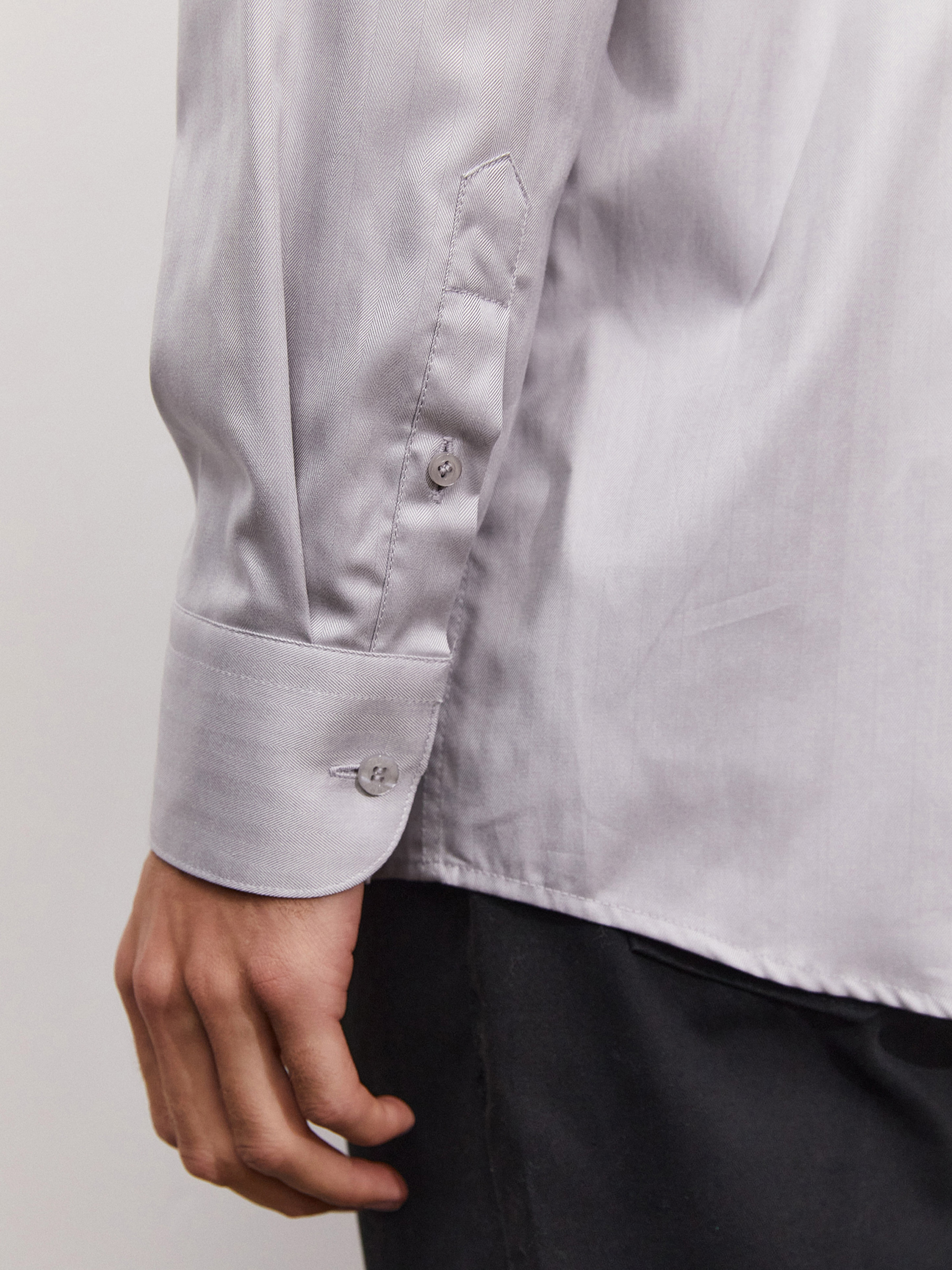 303/211/0046 Сорочка мужская длинный рукав