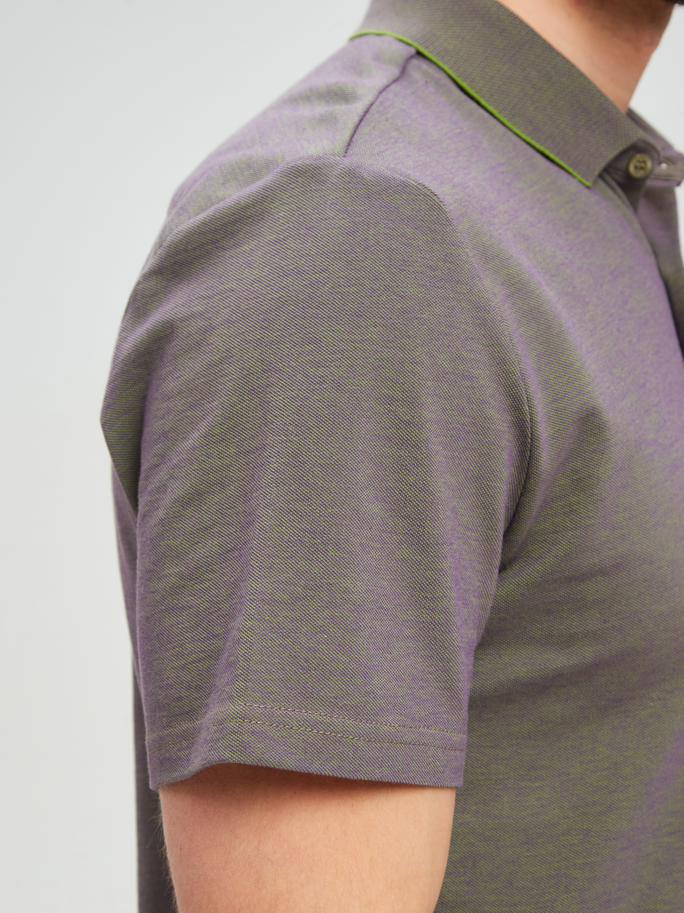 G143V-PH-OZ4 (зеленый) Батник мужской трикотажный короткий рукав