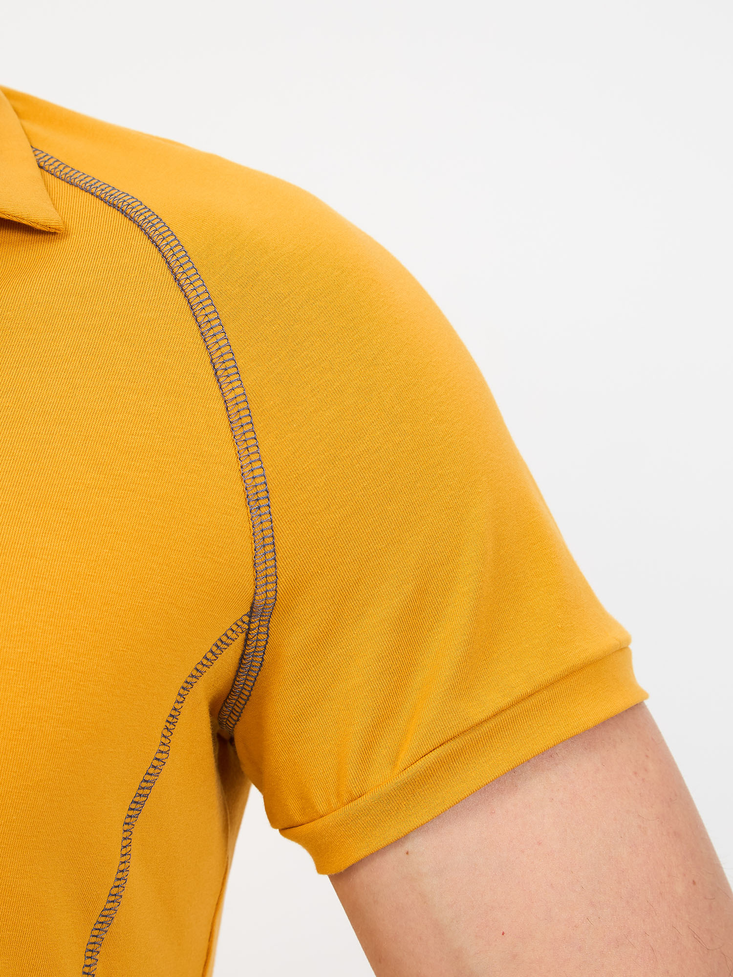 G152RZR-KO-SA5122-STR (т.желтый) Джемпер мужской с воротником поло короткий рукав