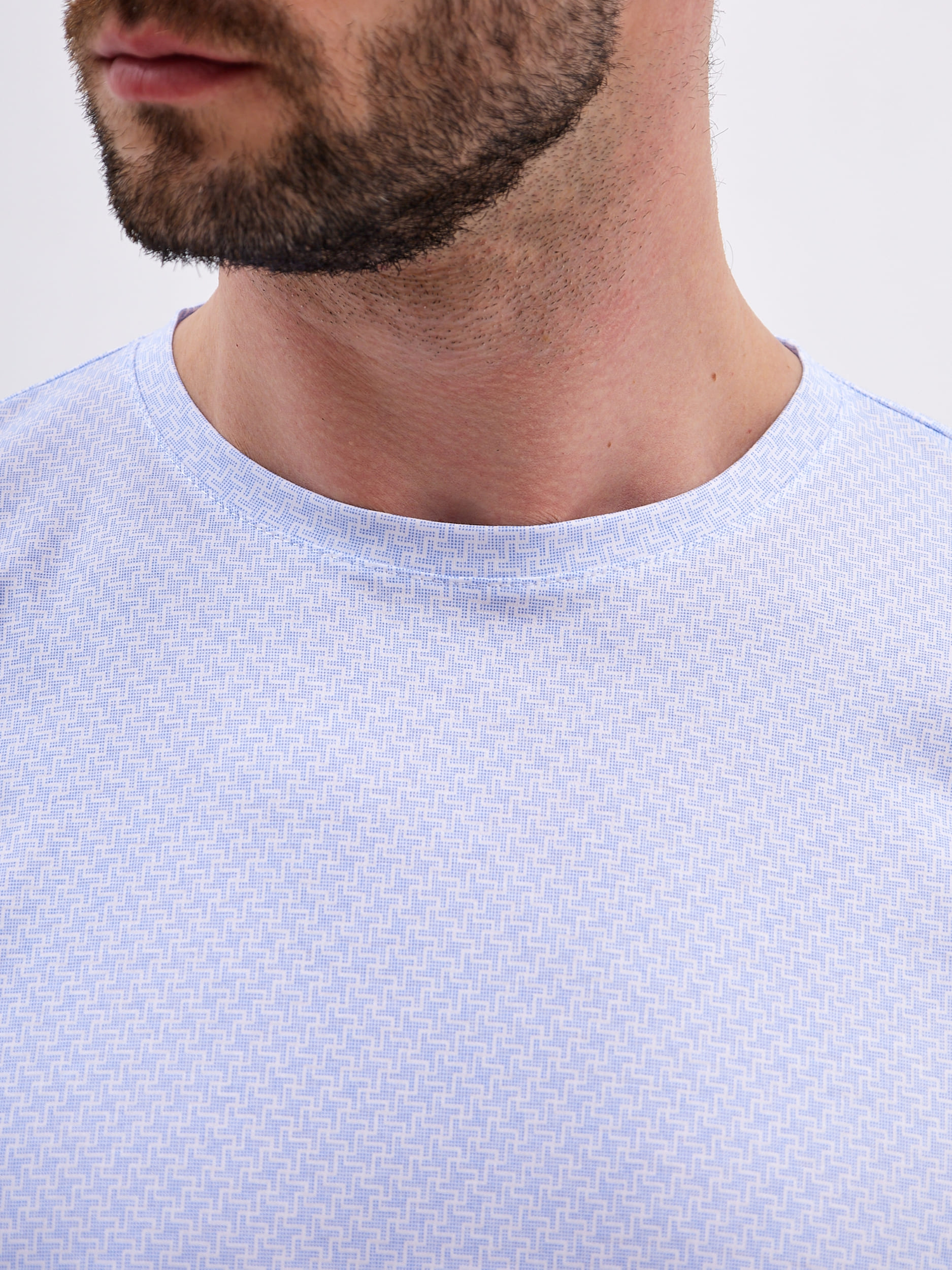 G145-TD4T-LT4624 (голубой) Футболка мужская короткий рукав